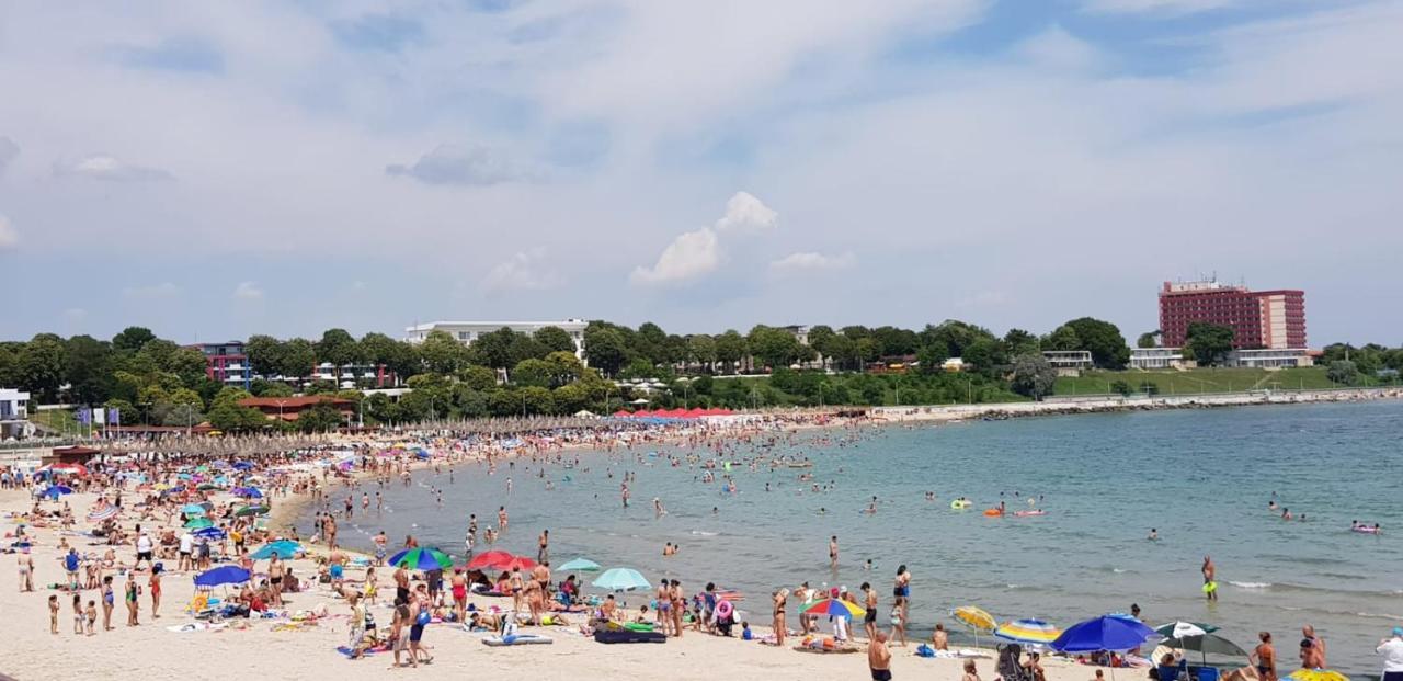 Lazy Lounge Apartments Mangalia Kültér fotó