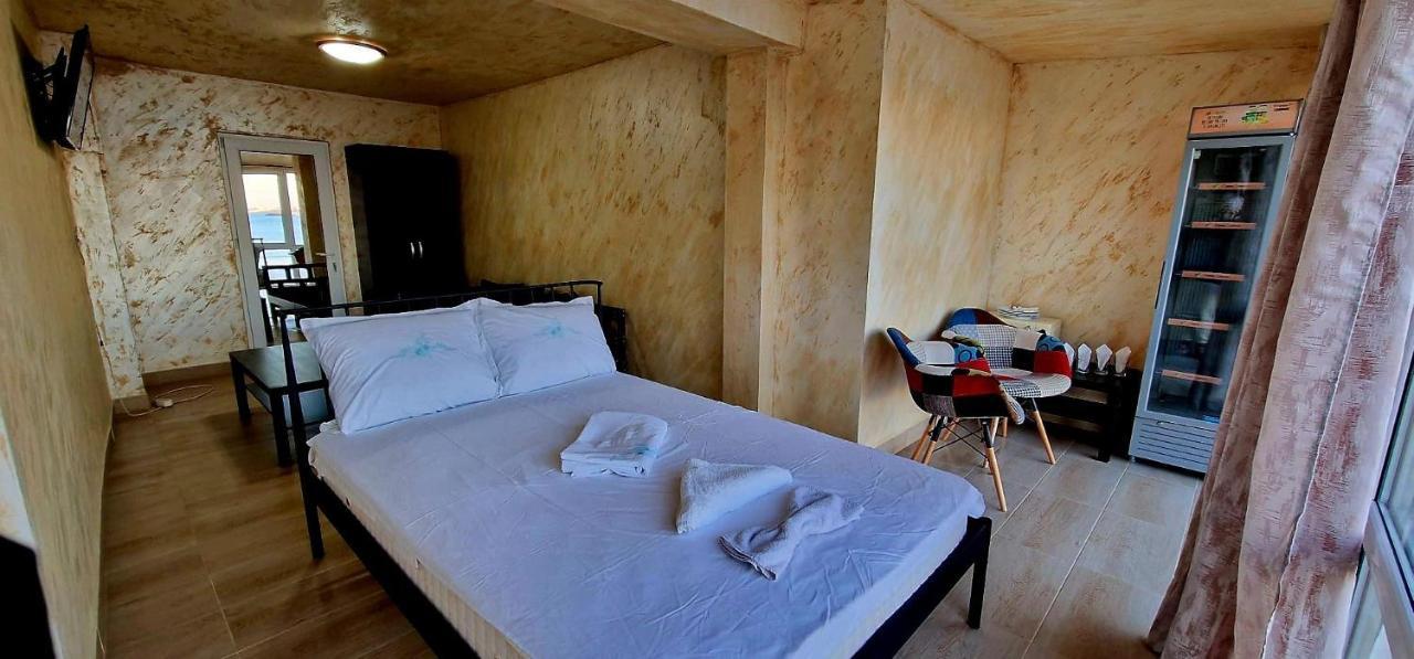 Lazy Lounge Apartments Mangalia Kültér fotó